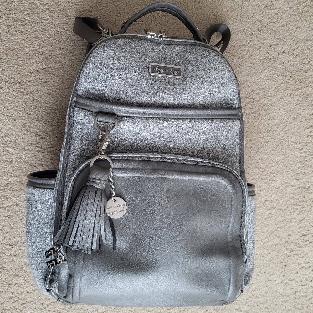 Itzy Ritzy Boss Plus Large Diaper Bag Backpack, Grayson